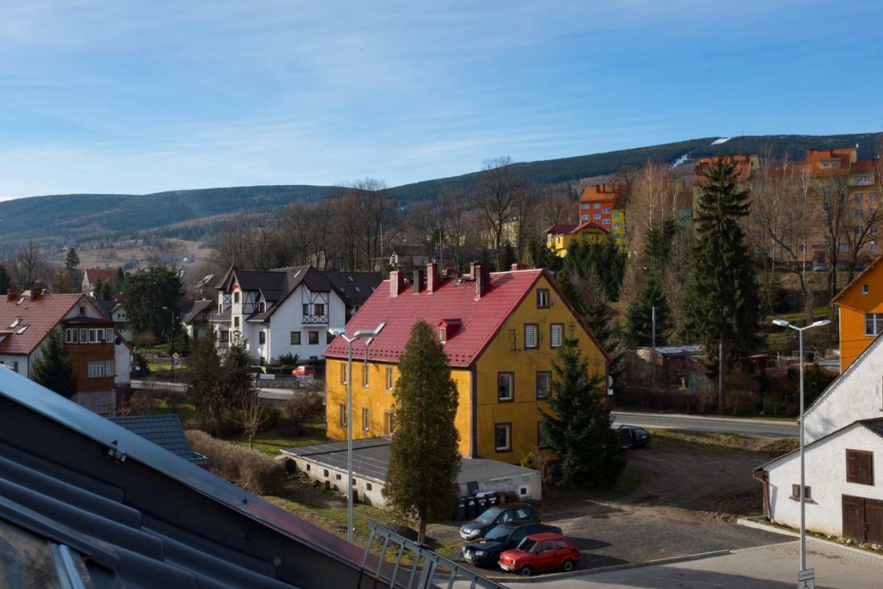 Apartament Rodzinny Plus Mountain Aparts Świeradów-Zdrój Exterior foto